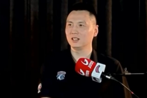 本赛季哪个外援是你定的？卢伟：感谢领导信任 4个都是我定的