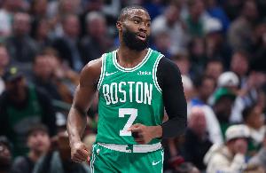 Windhorst：即便杰伦·布朗没用来换字母哥 也可能被送到其他地方