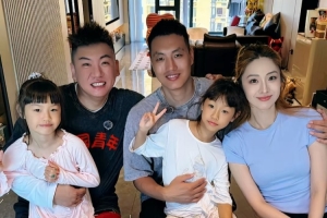 翟晓川：结婚前工资都给父母保管 希望为首钢再拿一个总冠军